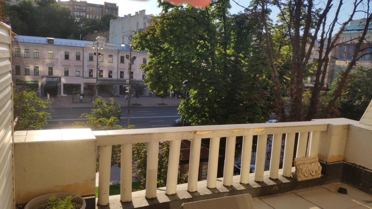 Квартира С Террасой, Крещатик 29, Бессарабка Kyiv Exterior foto