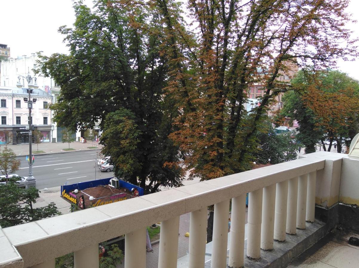 Квартира С Террасой, Крещатик 29, Бессарабка Kyiv Exterior foto